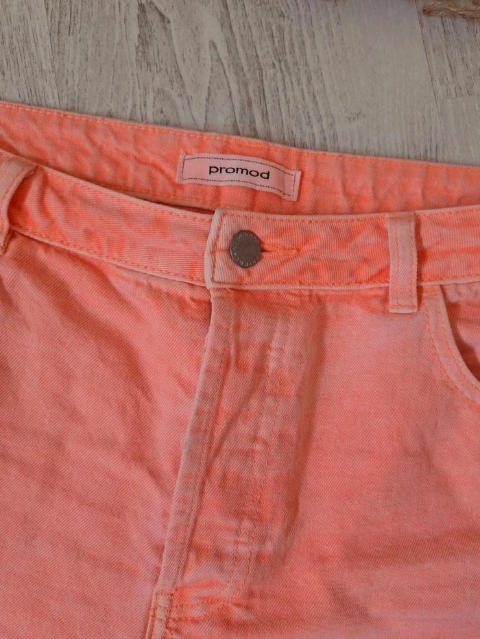🌸 Short de mujer de cintura alta coral rosa Promod – Nuevo – Talla 44 (conviene para un 40) 🌸 – photo 4